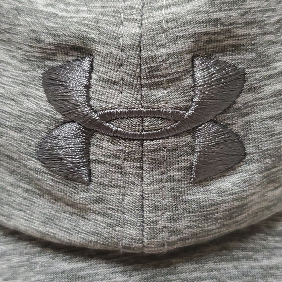 Under Armour Women's Renegade Twist Cap - Picture 2 of 8